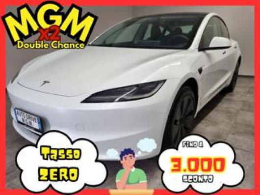 usato TESLA Model 3