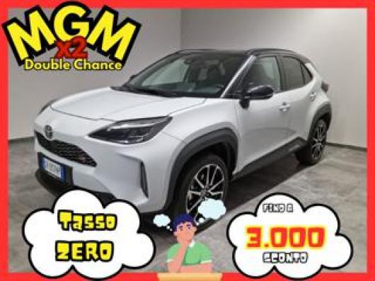 usato TOYOTA Yaris Cross
