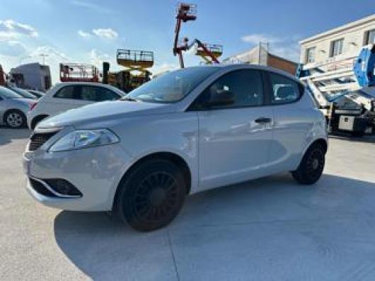usato LANCIA Ypsilon