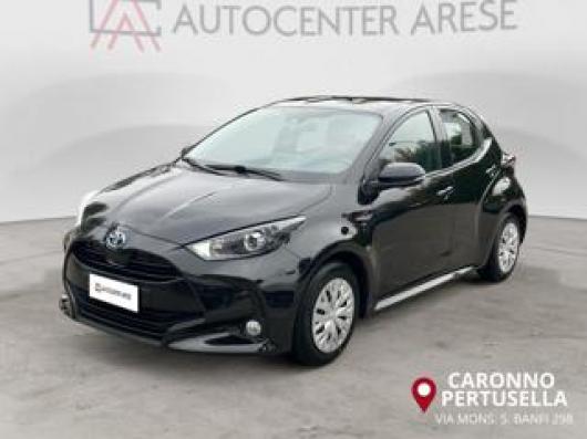 usato TOYOTA Yaris