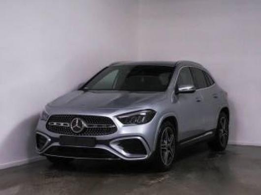 usato MERCEDES GLA 180