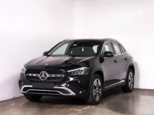usato MERCEDES GLA 180