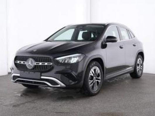 usato MERCEDES GLA 180