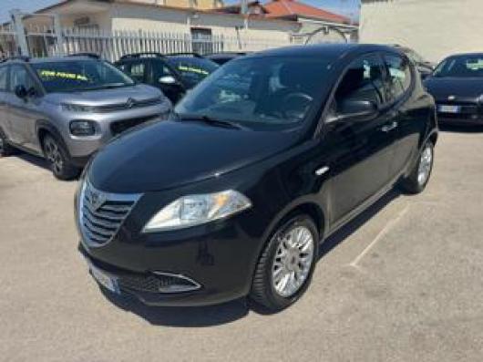 usato LANCIA Ypsilon