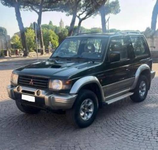 usato MITSUBISHI Pajero