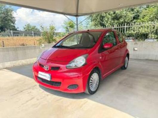 usato TOYOTA Aygo