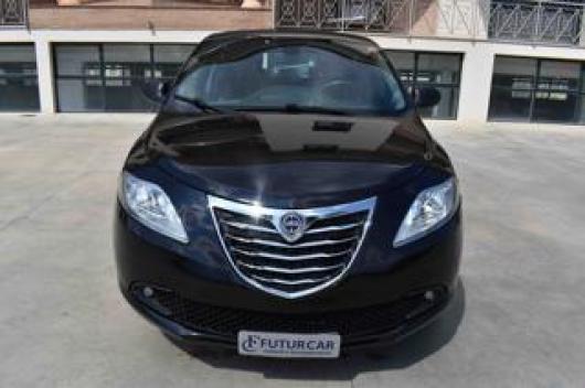 usato LANCIA Ypsilon
