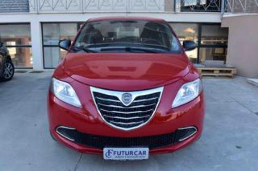 usato LANCIA Ypsilon