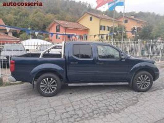 usato NISSAN Navara