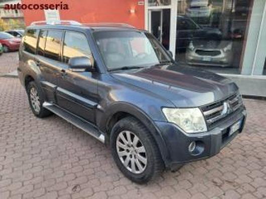 usato MITSUBISHI Pajero