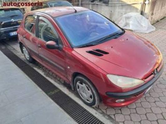 usato PEUGEOT 206
