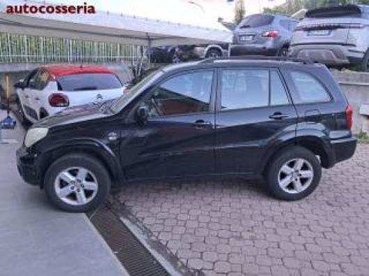 usato TOYOTA RAV 4