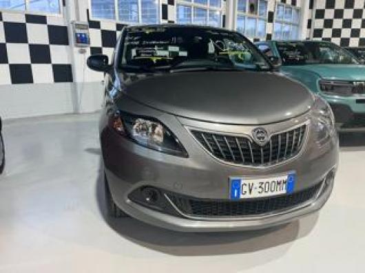 Ypsilon