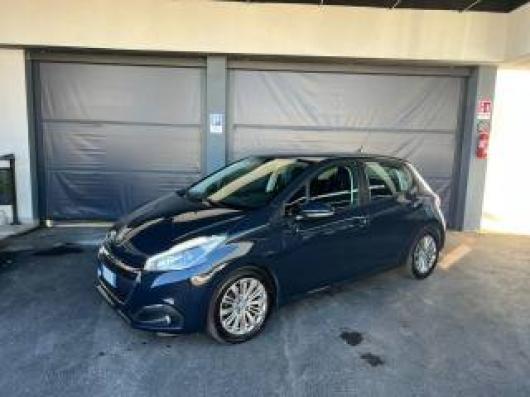 usato PEUGEOT 208