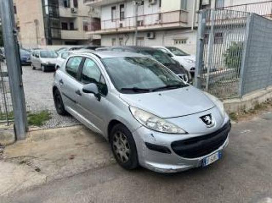 usato PEUGEOT 207