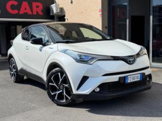 usato TOYOTA C HR