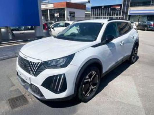 usato PEUGEOT 2008