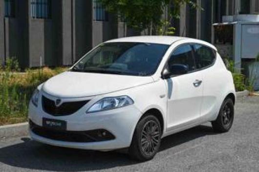 usato LANCIA Ypsilon