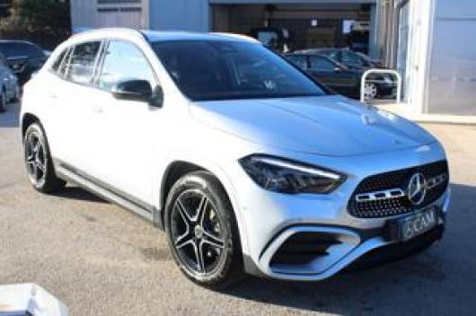 usato MERCEDES GLA 200