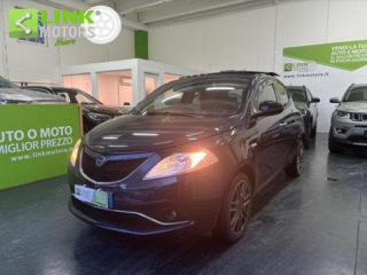 usato LANCIA Ypsilon