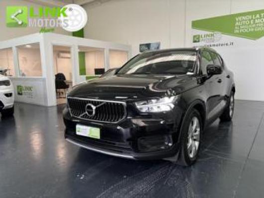 usato VOLVO XC40