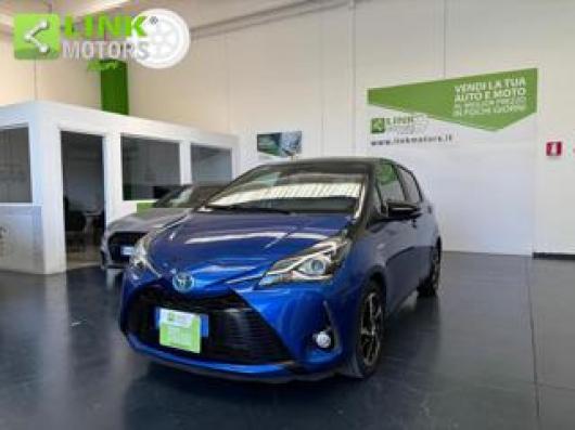 usato TOYOTA Yaris