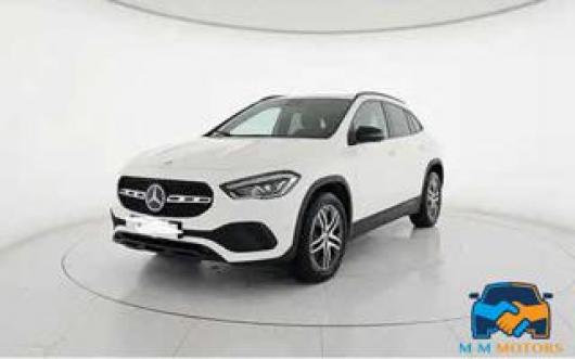 usato MERCEDES GLA 200