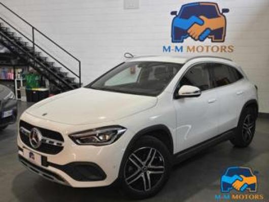 usato MERCEDES GLA 200