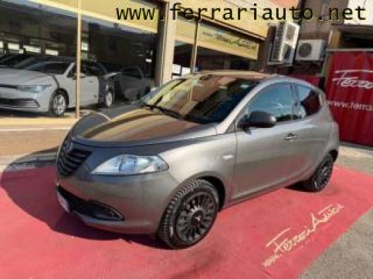 usato LANCIA Ypsilon