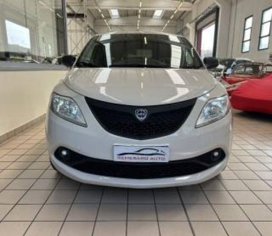 usato LANCIA Ypsilon