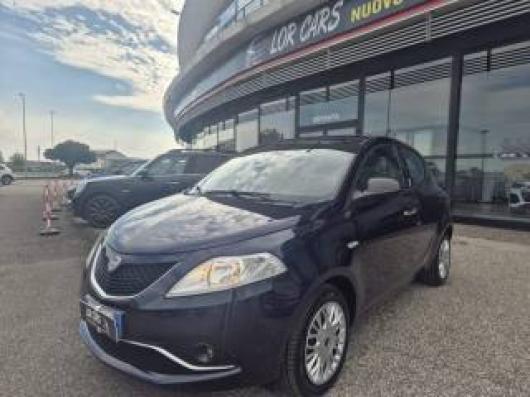 usato LANCIA Ypsilon