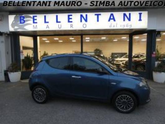 usato LANCIA Ypsilon