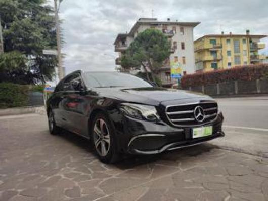 usato MERCEDES E 220