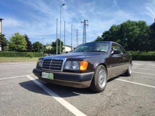 usato MERCEDES CE 300