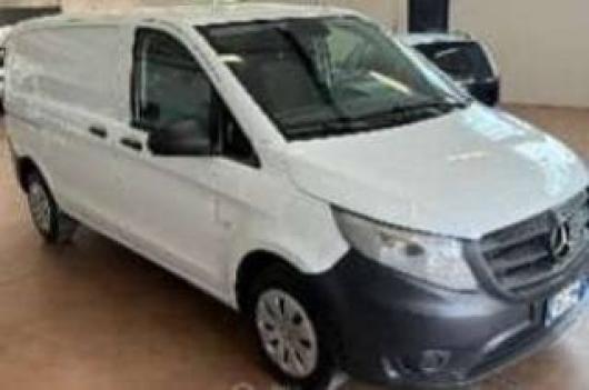 usato MERCEDES Vito