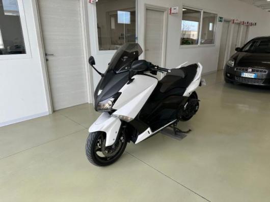 usato Yamaha T Max 530
