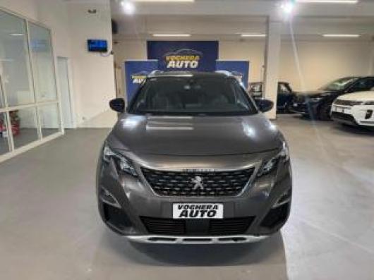 usato PEUGEOT 5008