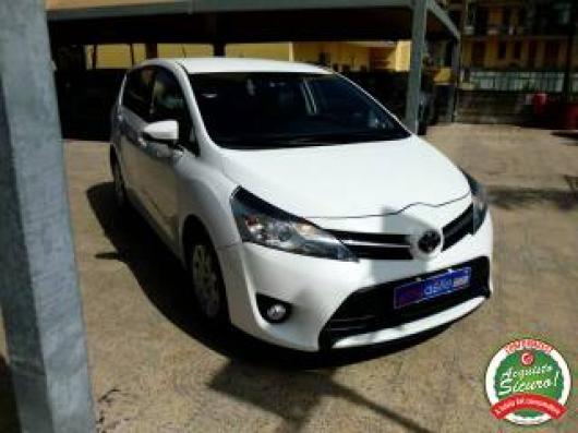 usato TOYOTA Verso