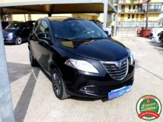 usato LANCIA Ypsilon