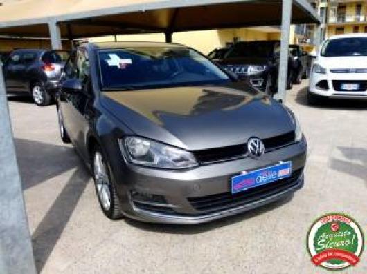 usato VOLKSWAGEN Golf