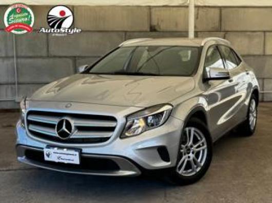 usato MERCEDES GLA 200
