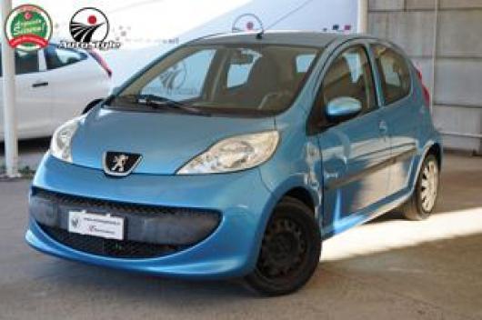 usato PEUGEOT 107