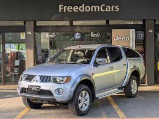 usato MITSUBISHI L200