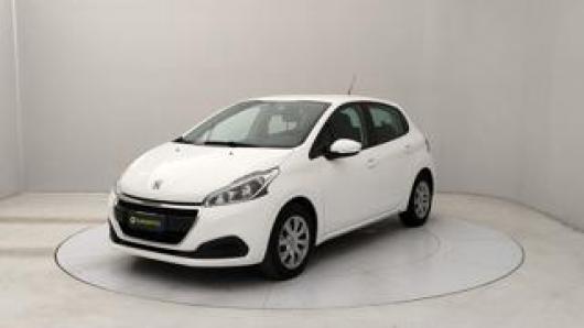 usato PEUGEOT 208