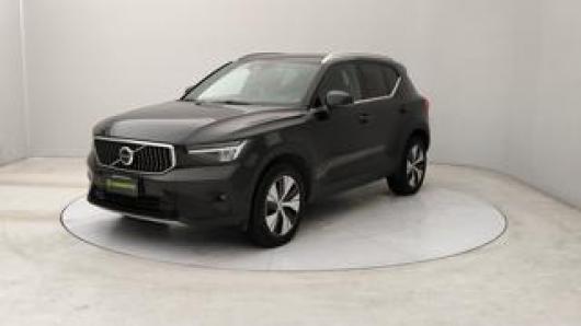 usato VOLVO XC40