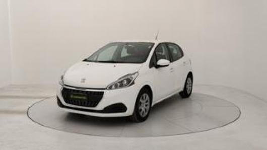 usato PEUGEOT 208
