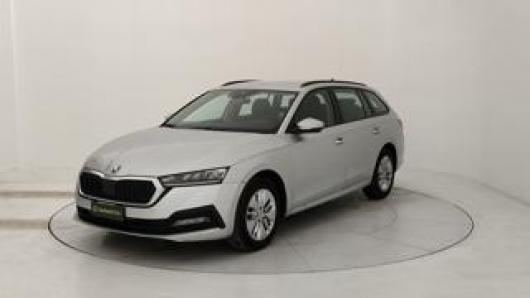 usato SKODA Octavia
