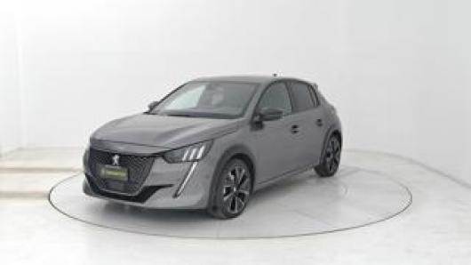 usato PEUGEOT 208