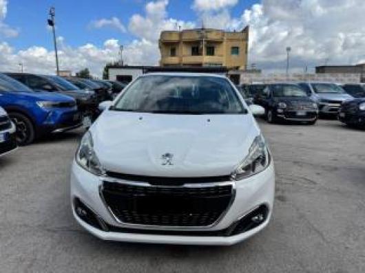 usato PEUGEOT 208