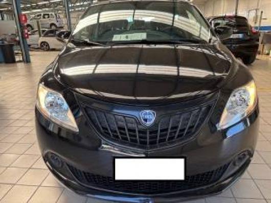 Ypsilon